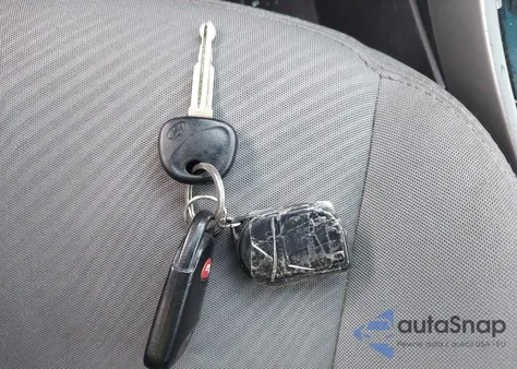 2013 Hyundai Elantra Gls z USA, uszkodzony, nr VIN 5NPDH4AEXDH347887